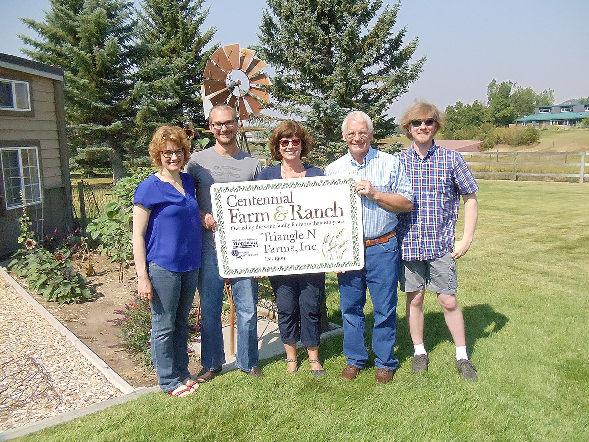 Nelson Centennial Farm Sign Photo